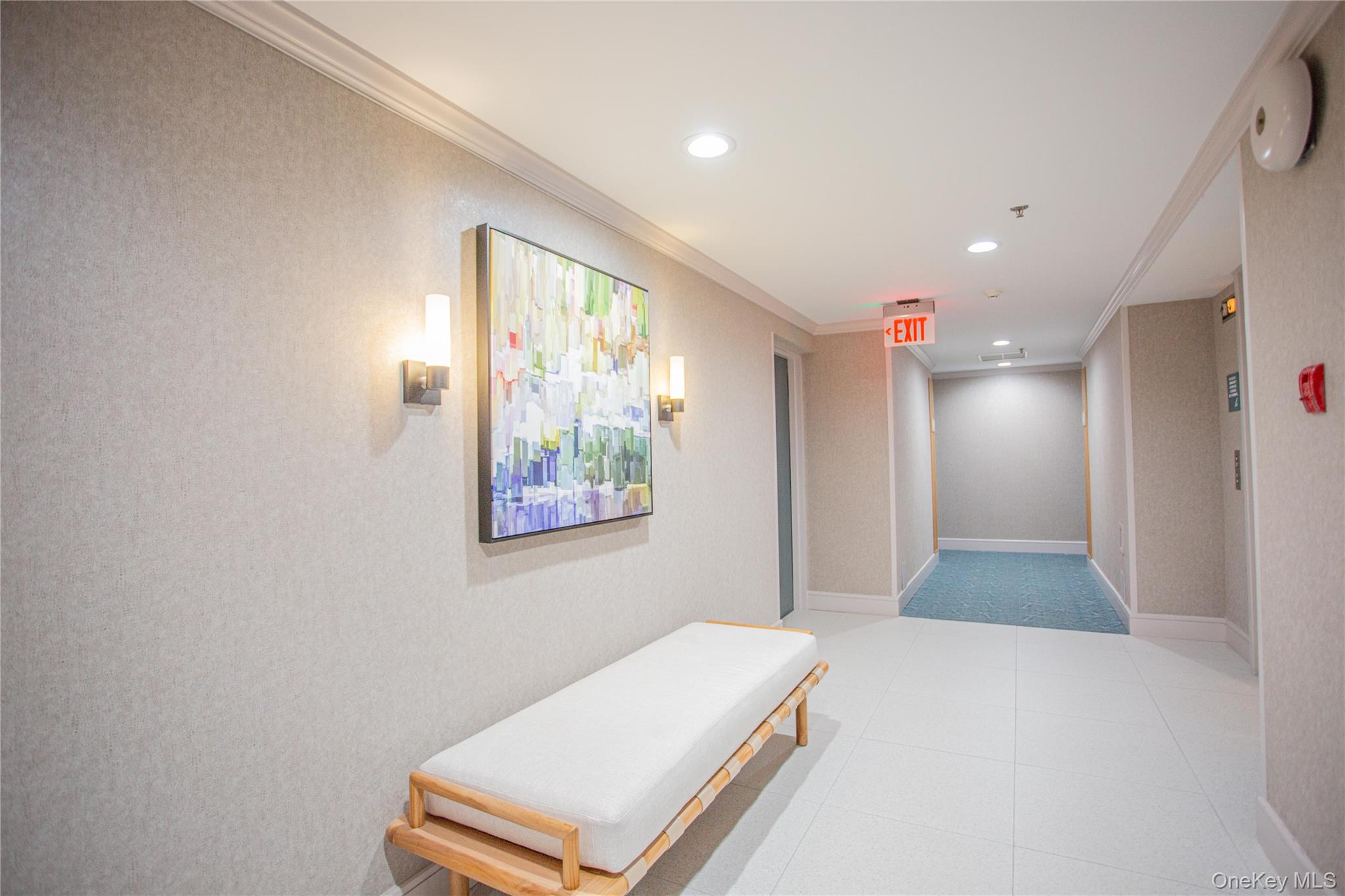 230 W Broadway, Unit 610 photo 5