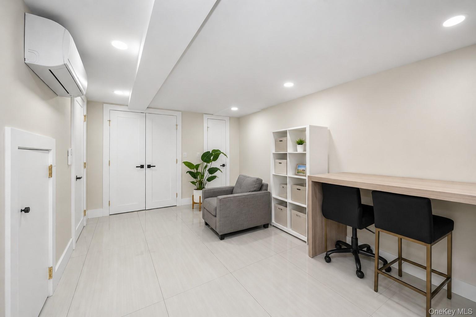 76-37 Vleigh Place – For Sale photo 10
