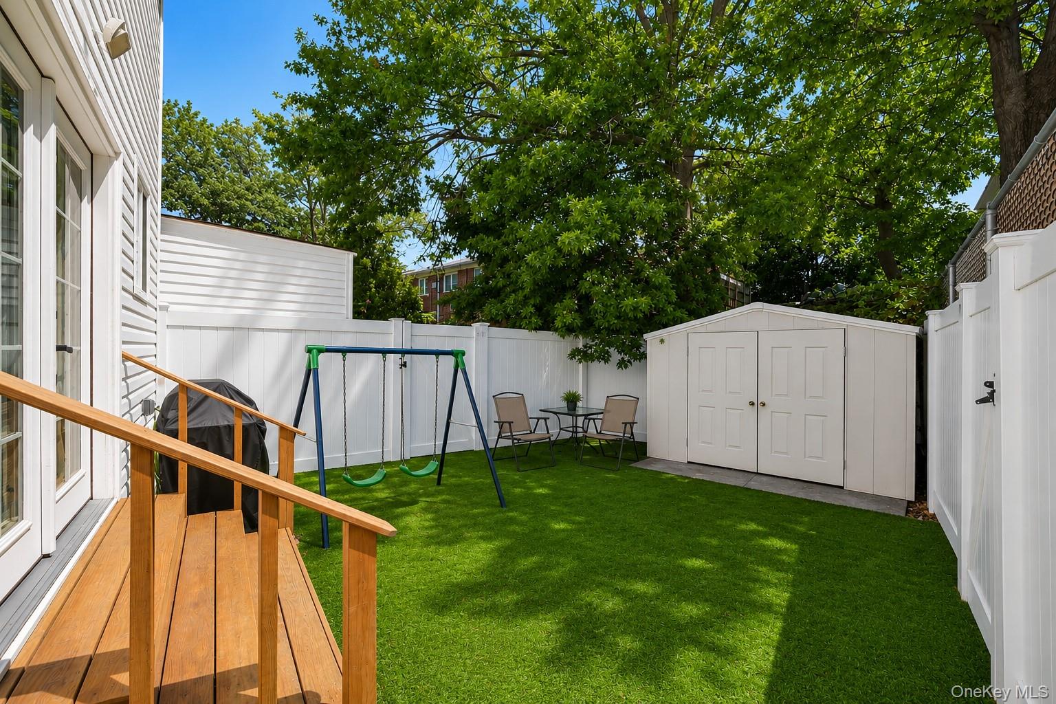 76-37 Vleigh Place – For Sale photo 17