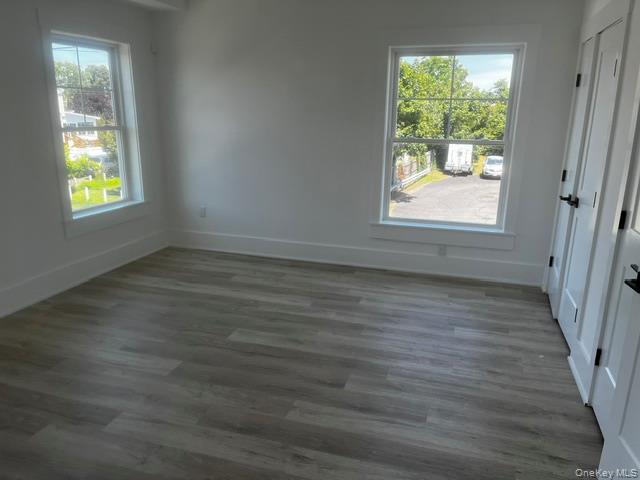 700 W Montauk Highway W – For Rent photo 2