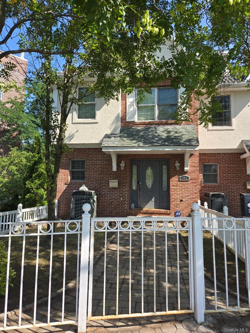 240-250 Pelham Road – For Sale photo 4