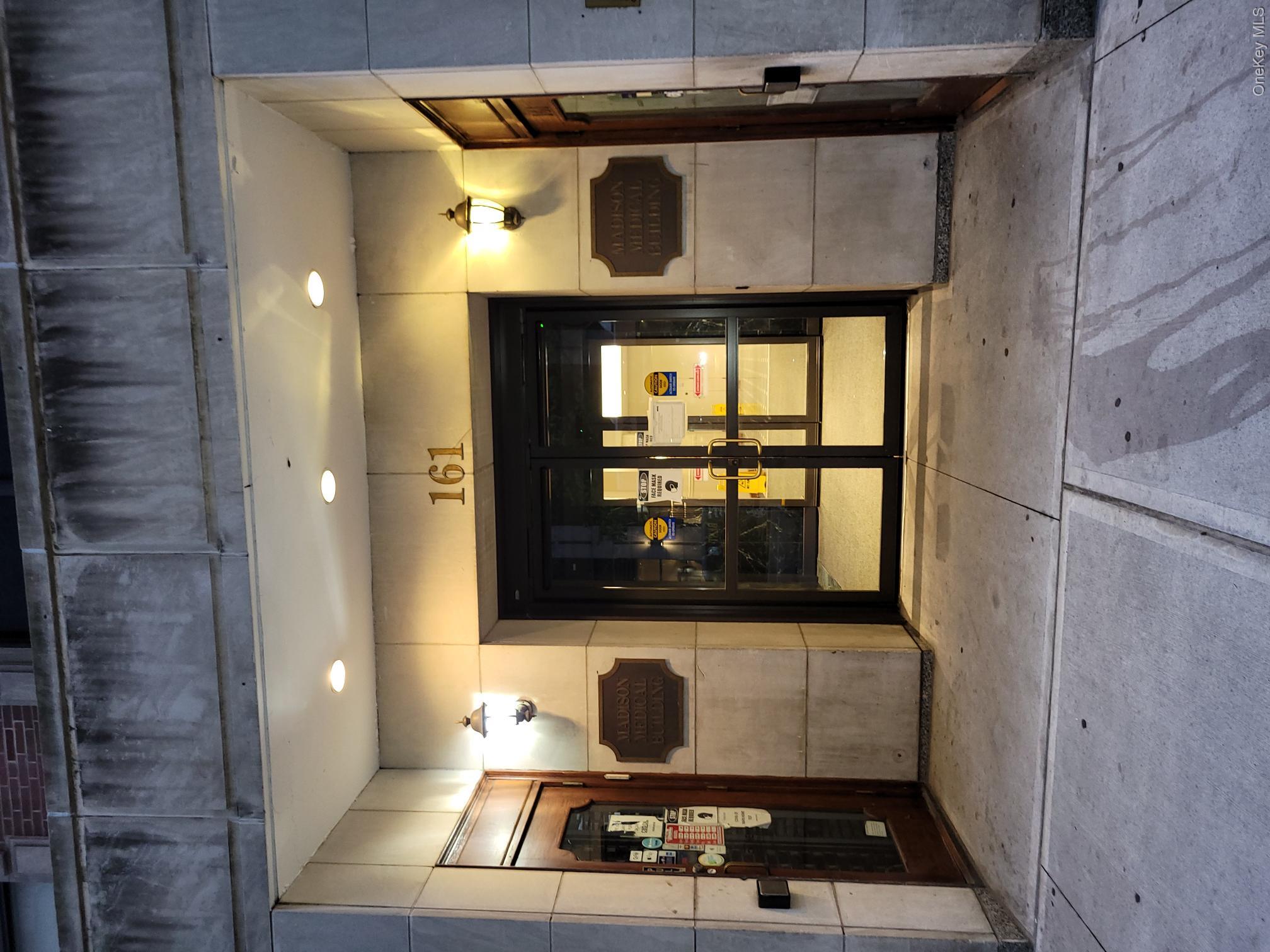 161 Madison Avenue, Unit 7SW photo 2