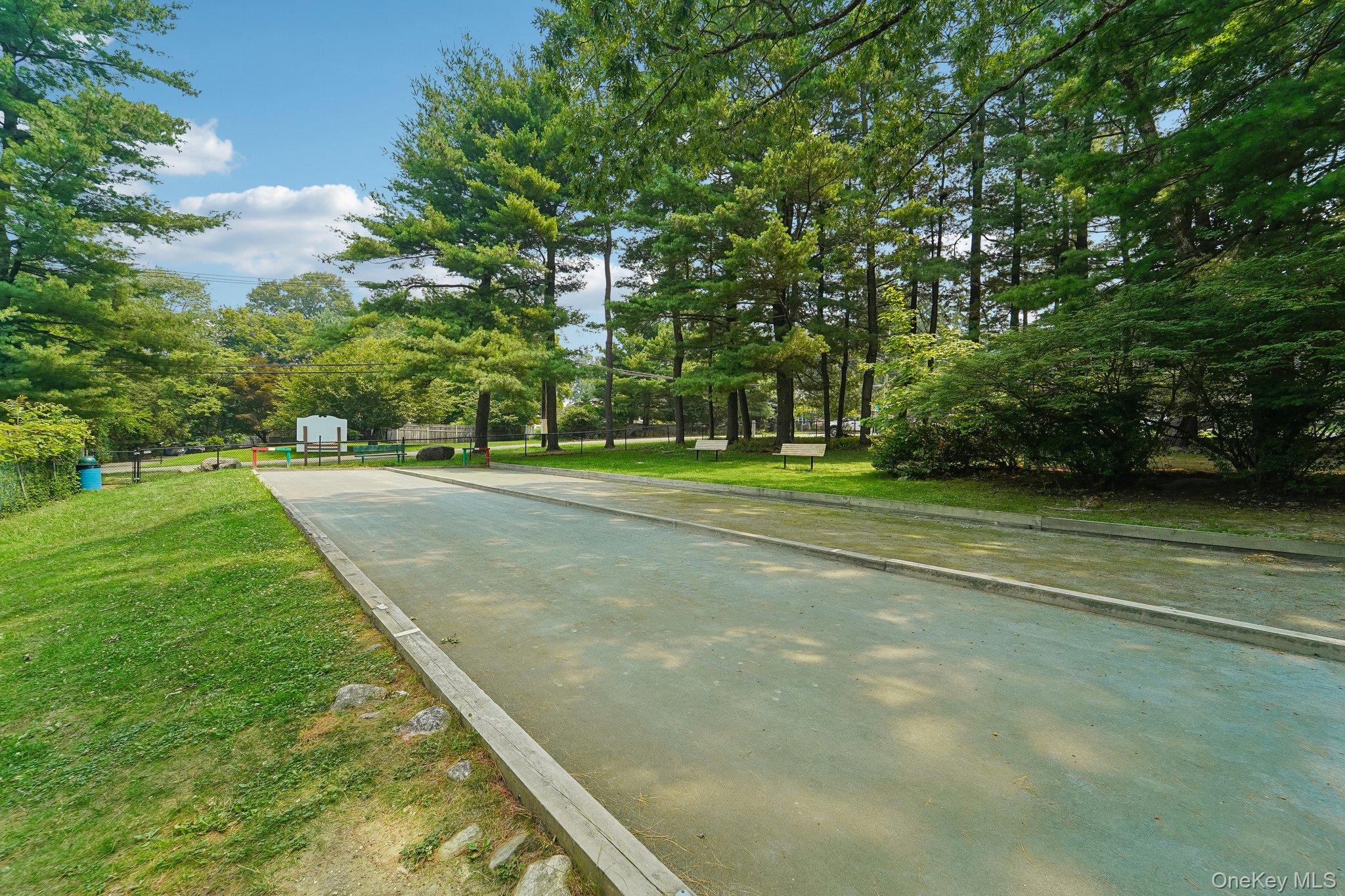 74 Bon Aire Circle, Unit Q12 photo 30