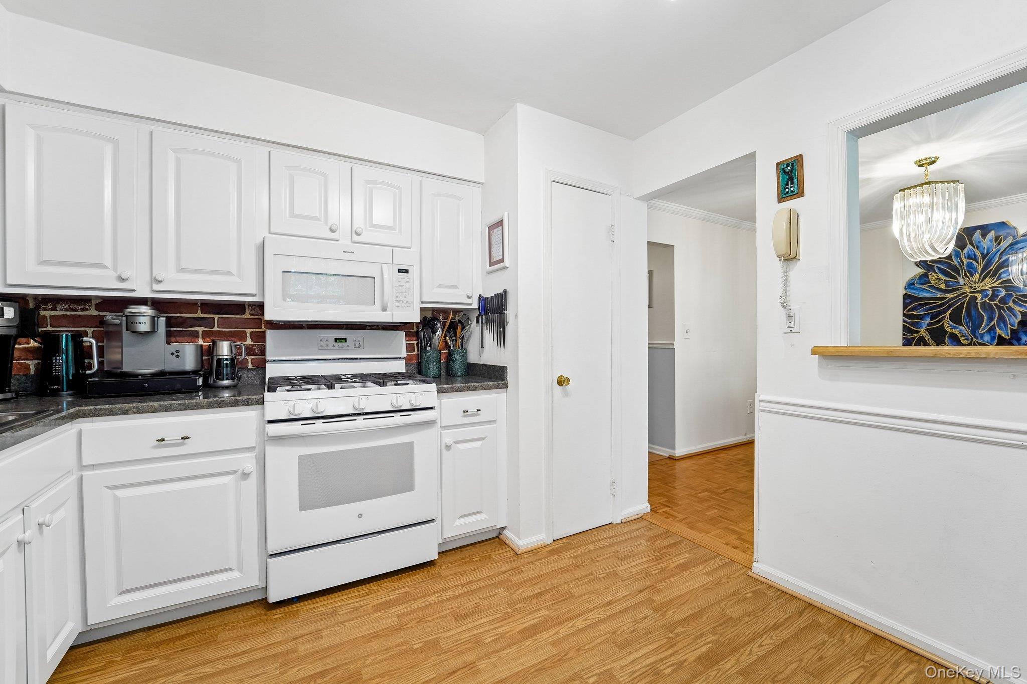 74 Bon Aire Circle, Unit Q12 photo 13
