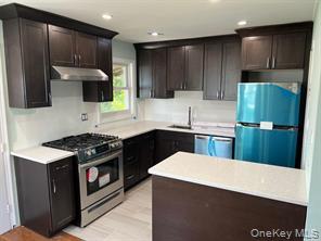23 Jamaica Avenue – For Rent photo 2