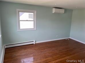 23 Jamaica Avenue – For Rent photo 4