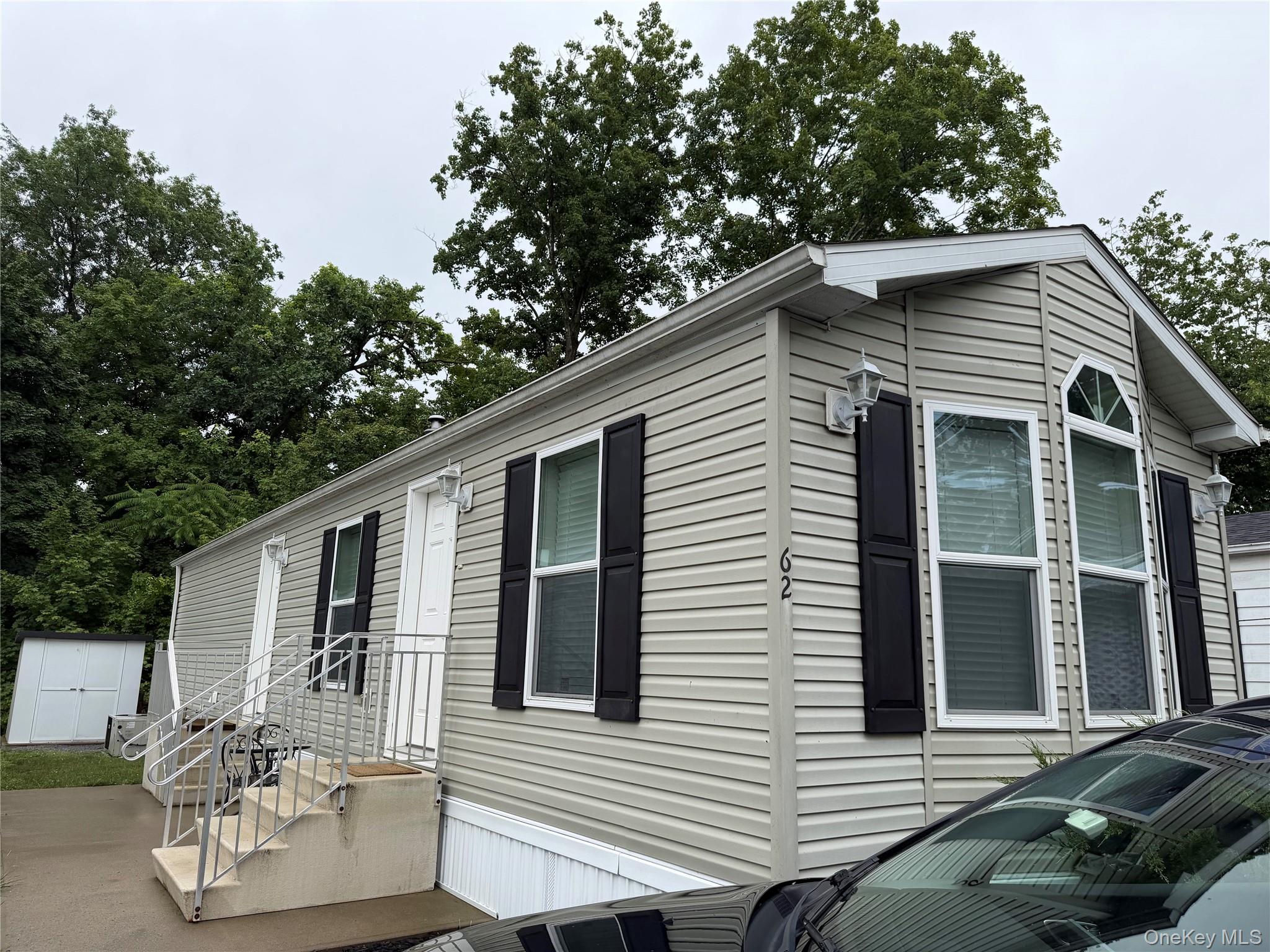 1782 South Road, Unit 62 photo 2