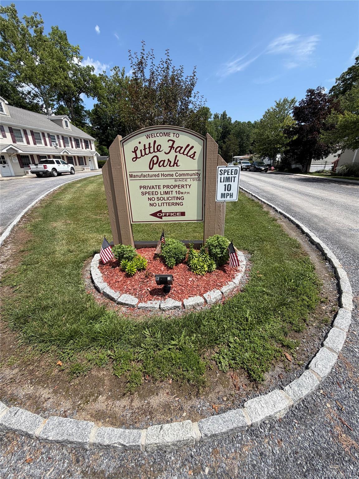 1782 South Road, Unit 62 photo 3