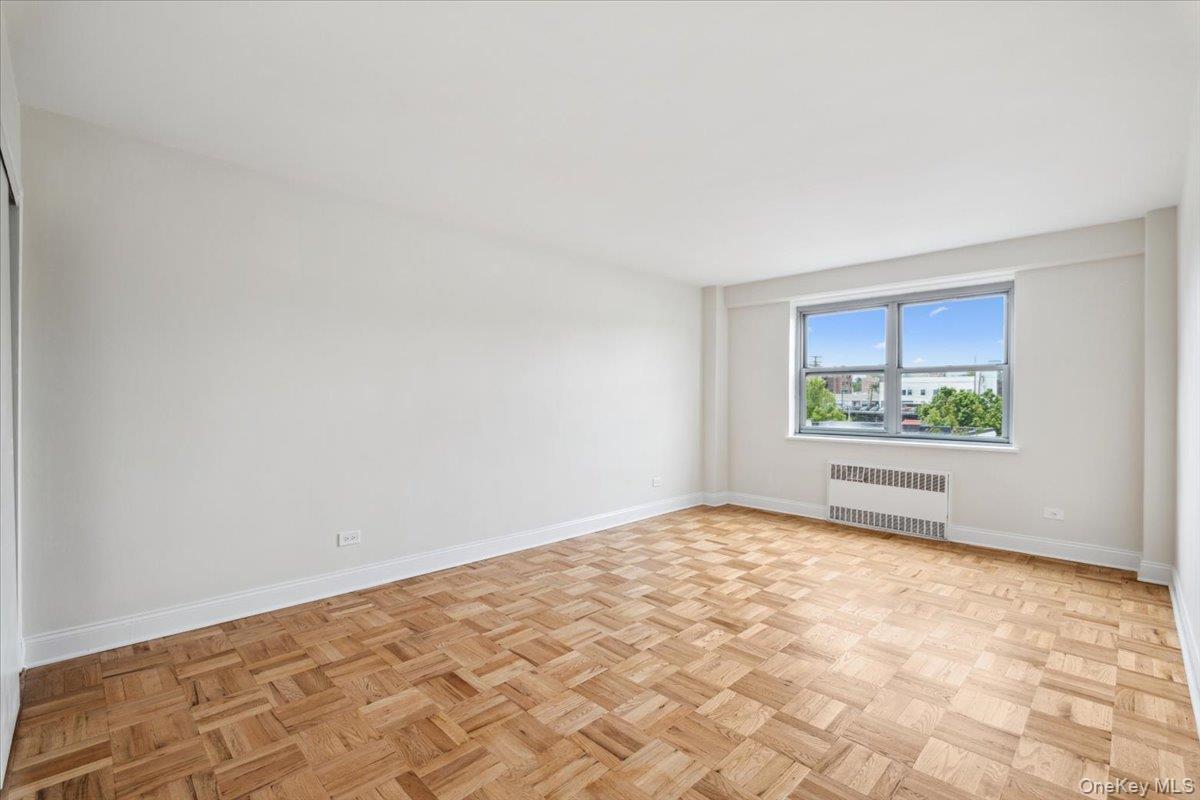 2 Washington Square, Unit 1G photo 10