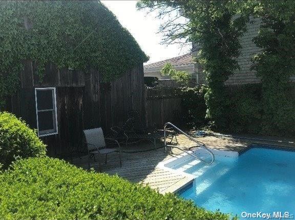 11 Biarritz Street – For Rent photo 6