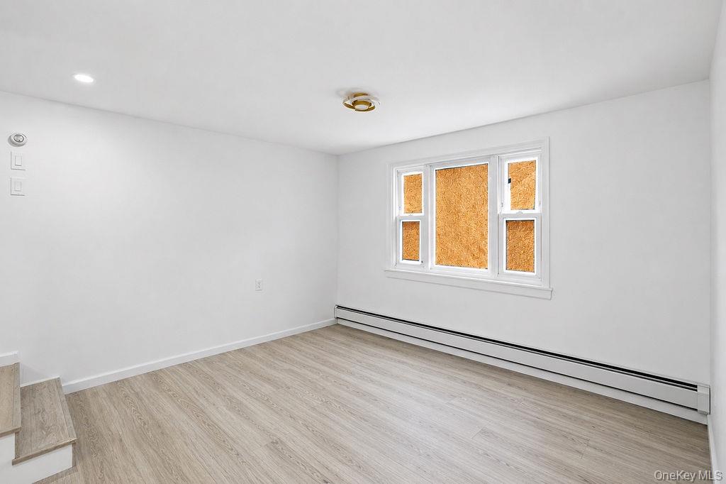 44 Broadway – For Sale photo 6