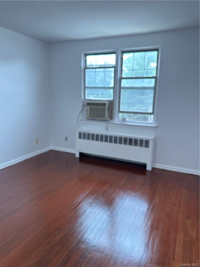 101 Carpenter Avenue, Unit E12 photo 3