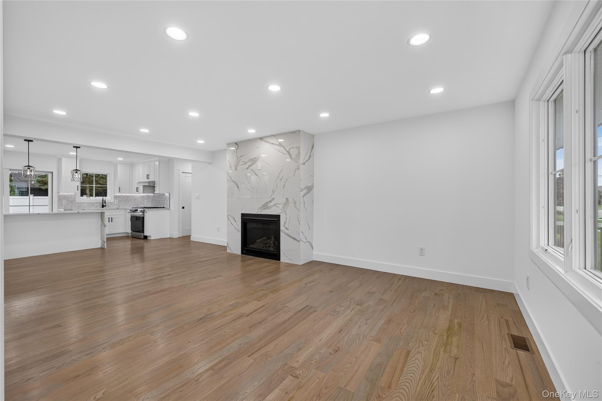 238 N Oak Street – For Sale photo 12