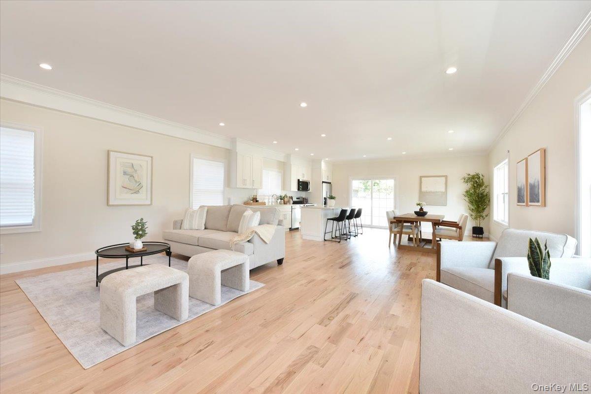 44 Bell Street – For Sale photo 2