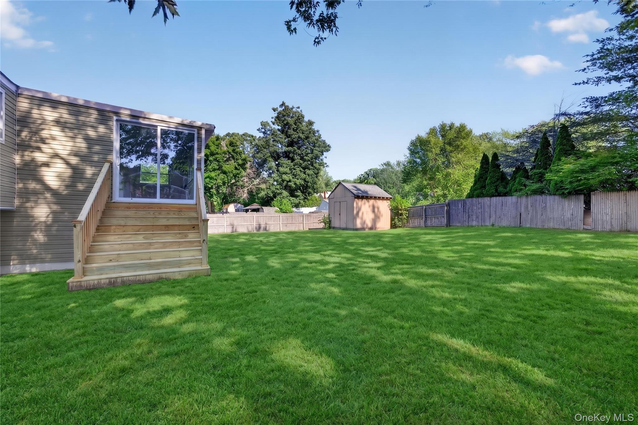 42 Crestwood Lane – For Sale photo 8
