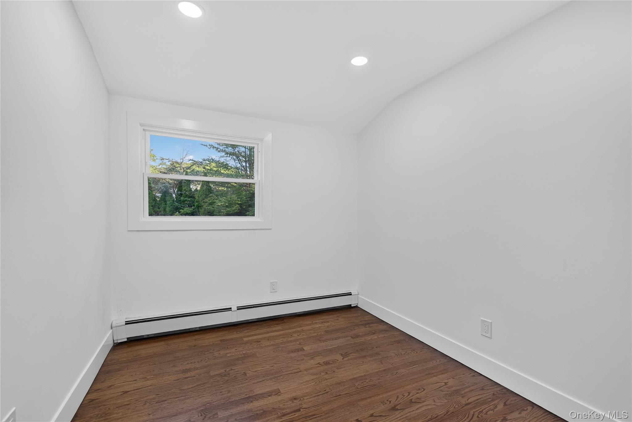 42 Crestwood Lane – For Sale photo 25