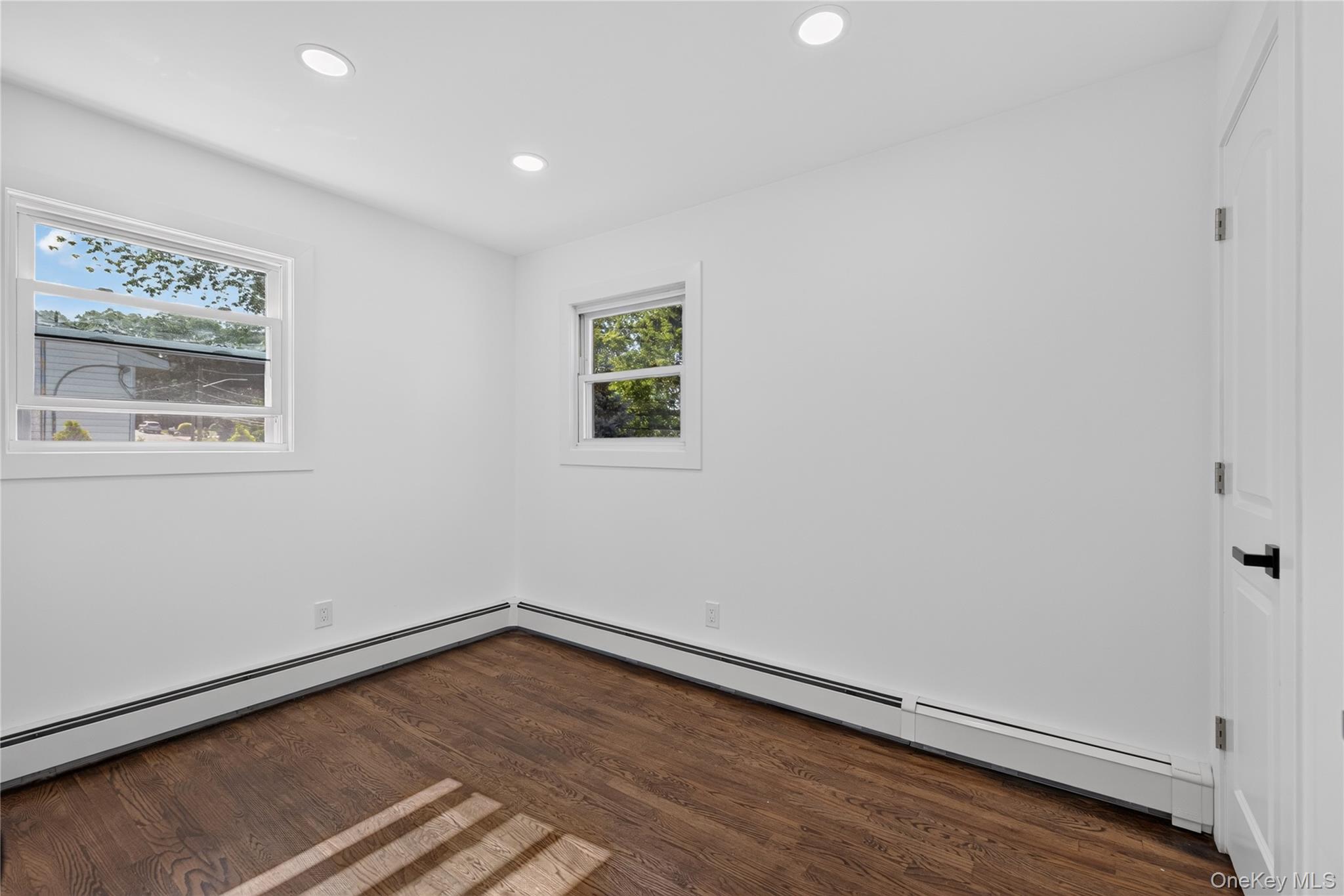 42 Crestwood Lane – For Sale photo 28