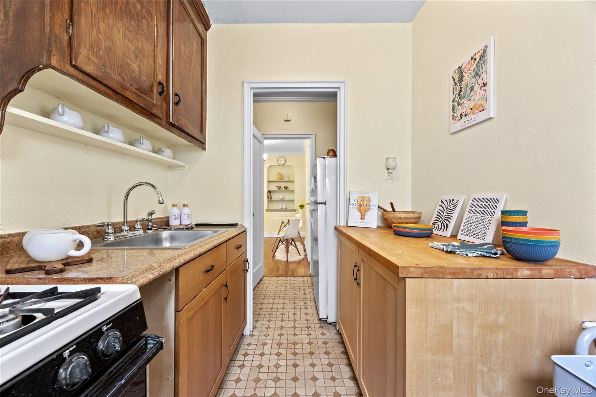 35-35 75th Street, Unit 522 photo 11