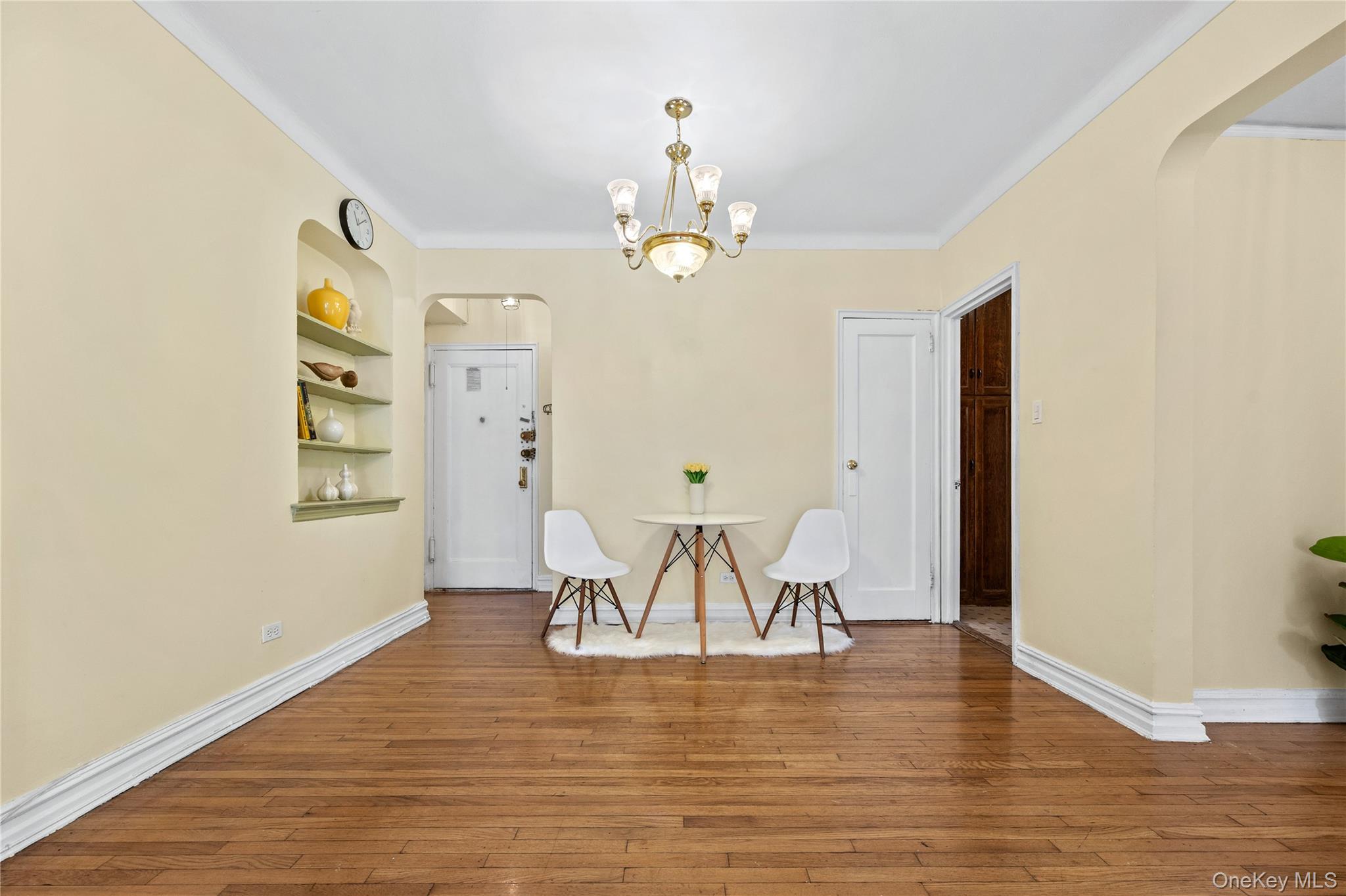 35-35 75th Street, Unit 522 photo 2