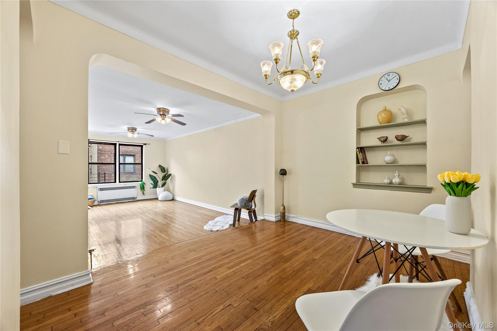 35-35 75th Street, Unit 522 photo 3