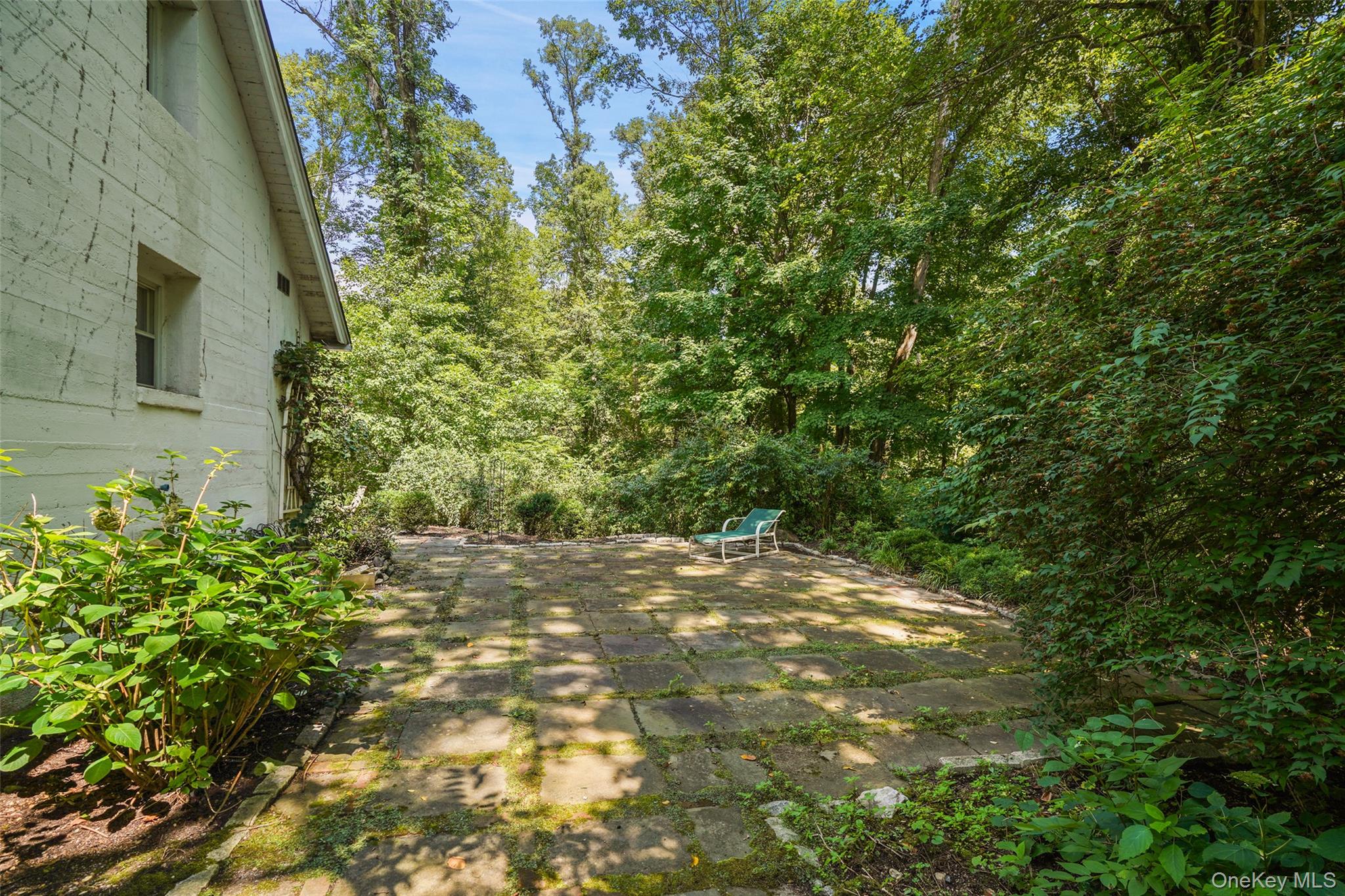 382 Bedford Center – For Rent photo 14