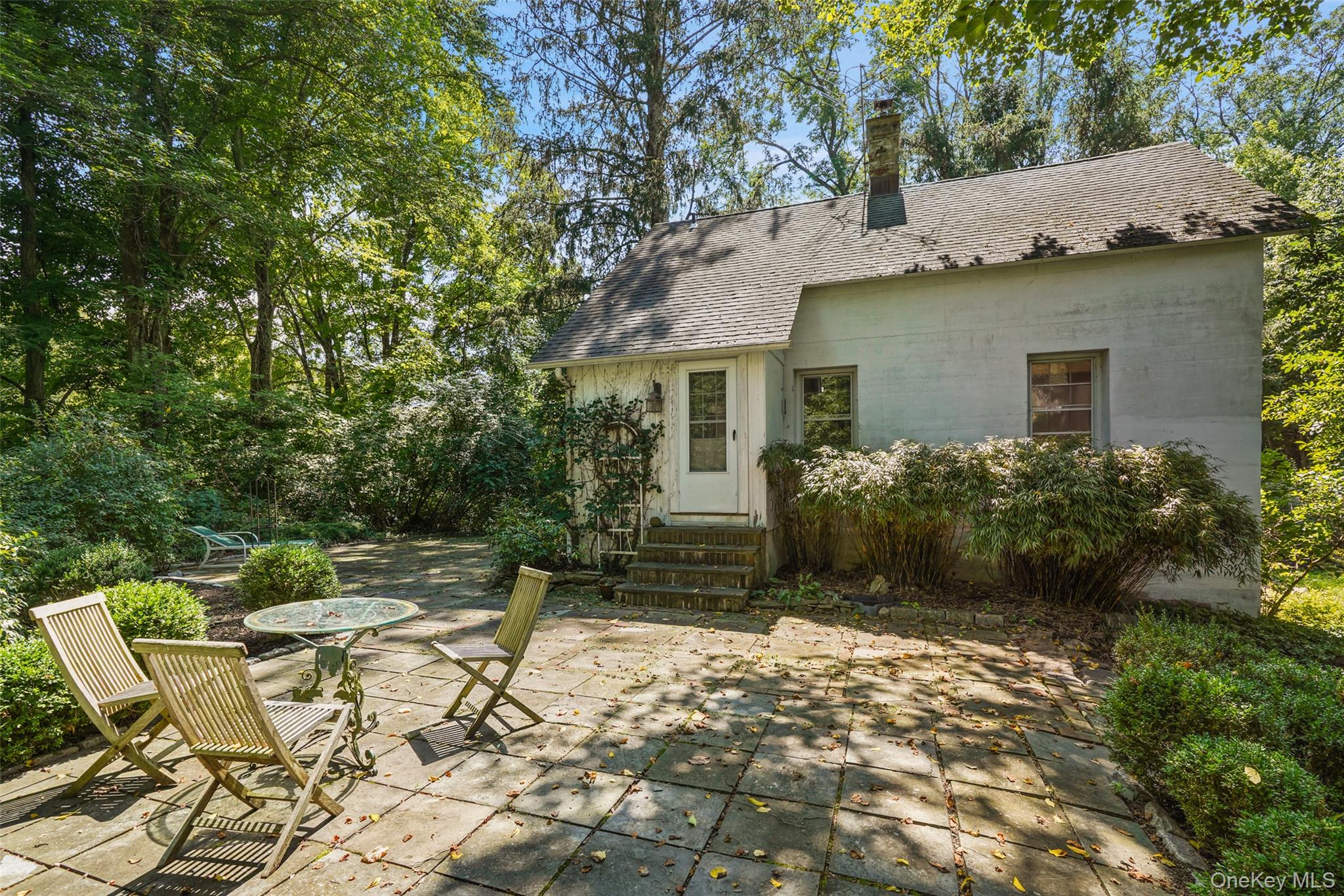 382 Bedford Center – For Rent