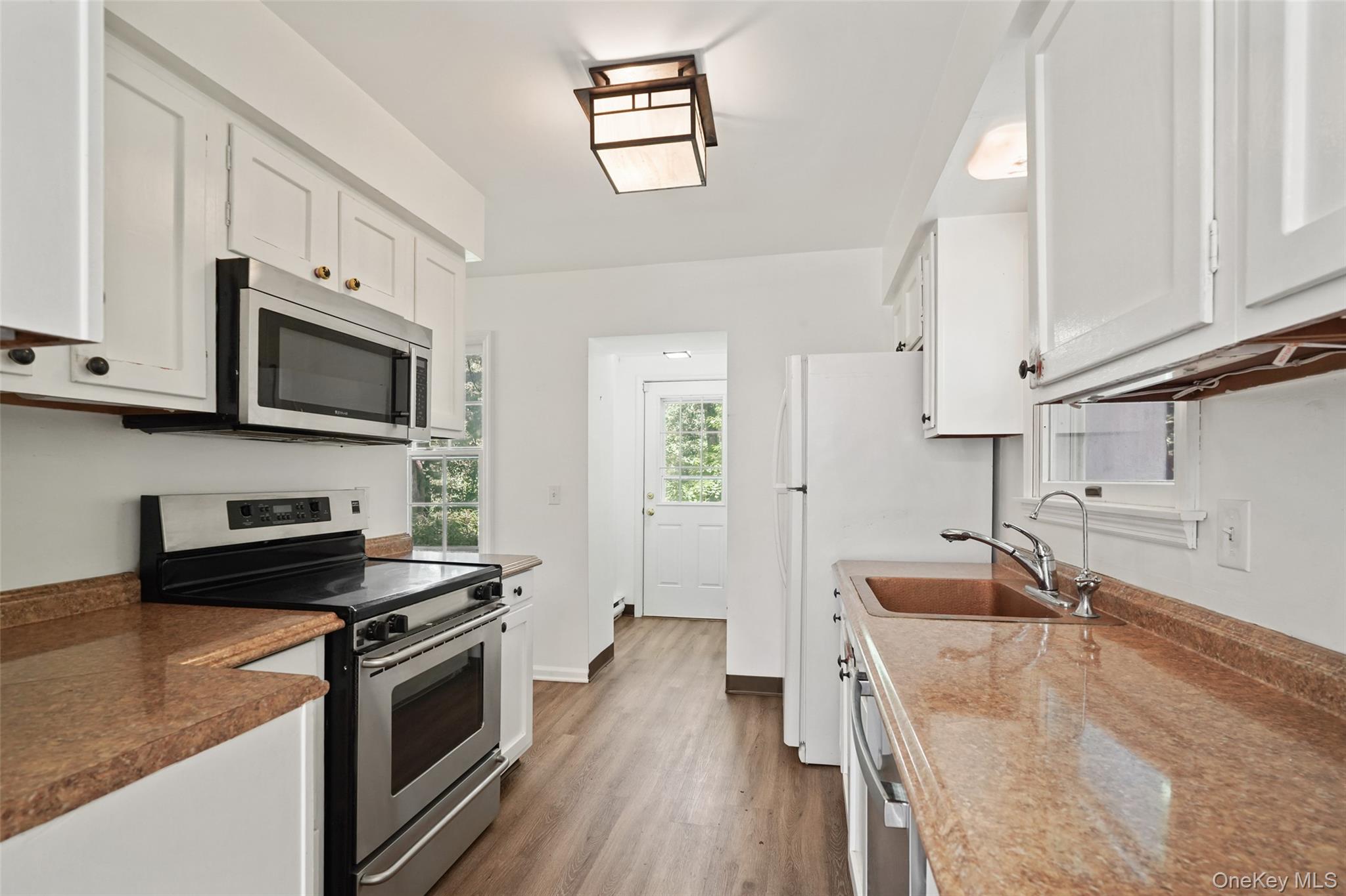 382 Bedford Center – For Rent photo 6