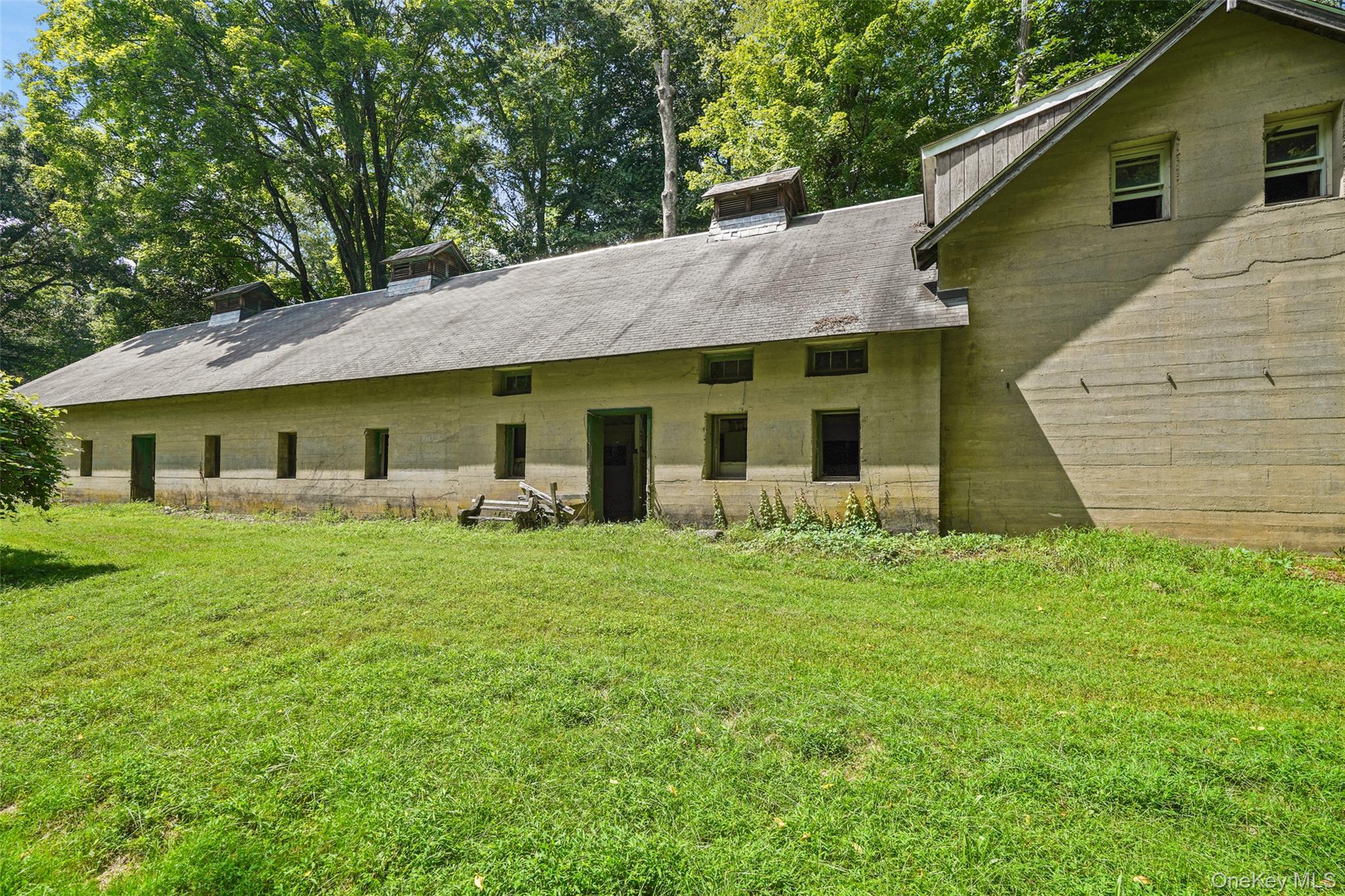 382 Bedford Center – For Rent photo 16