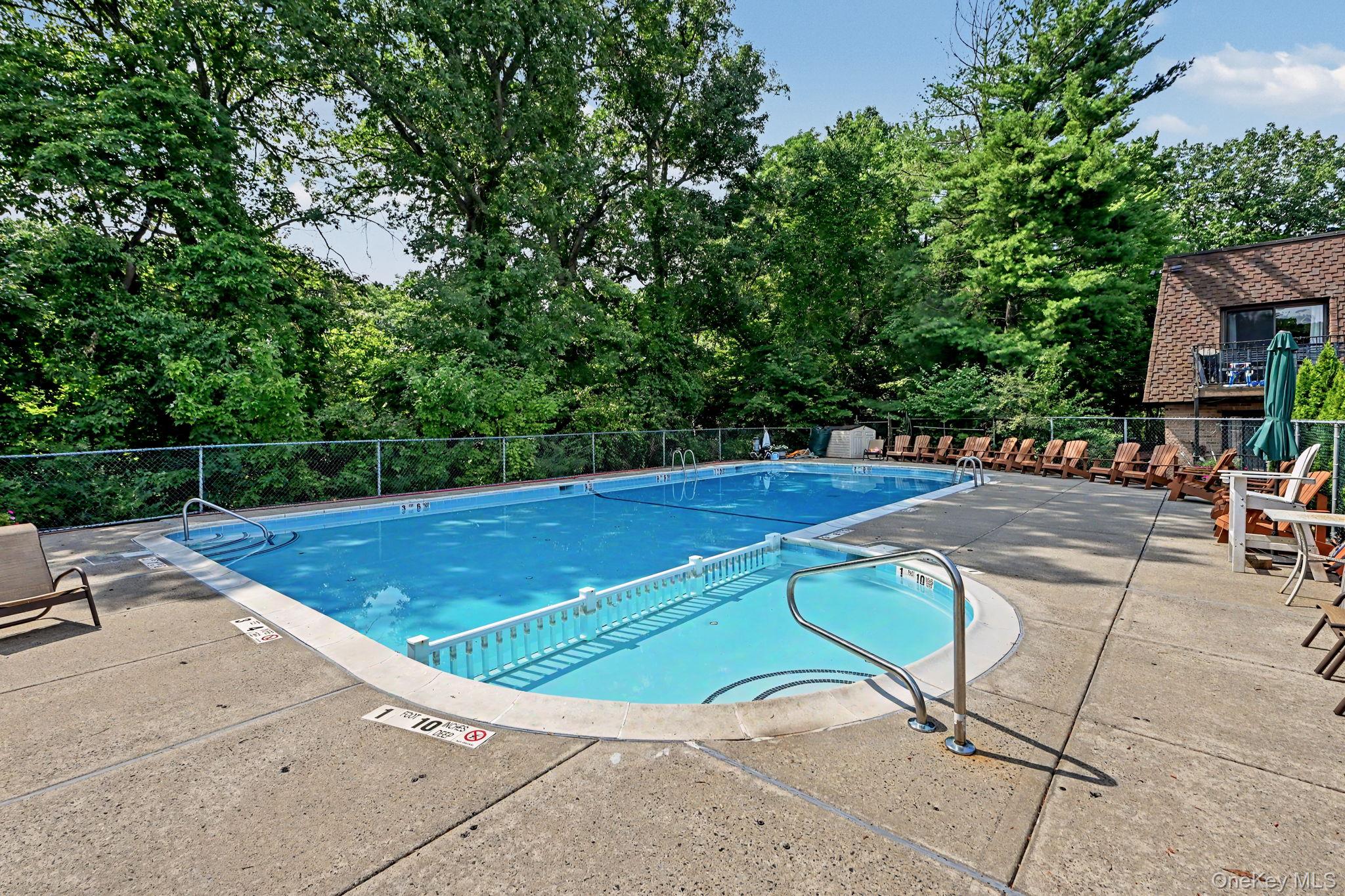 352 Central Park Avenue, Unit D11 photo 35