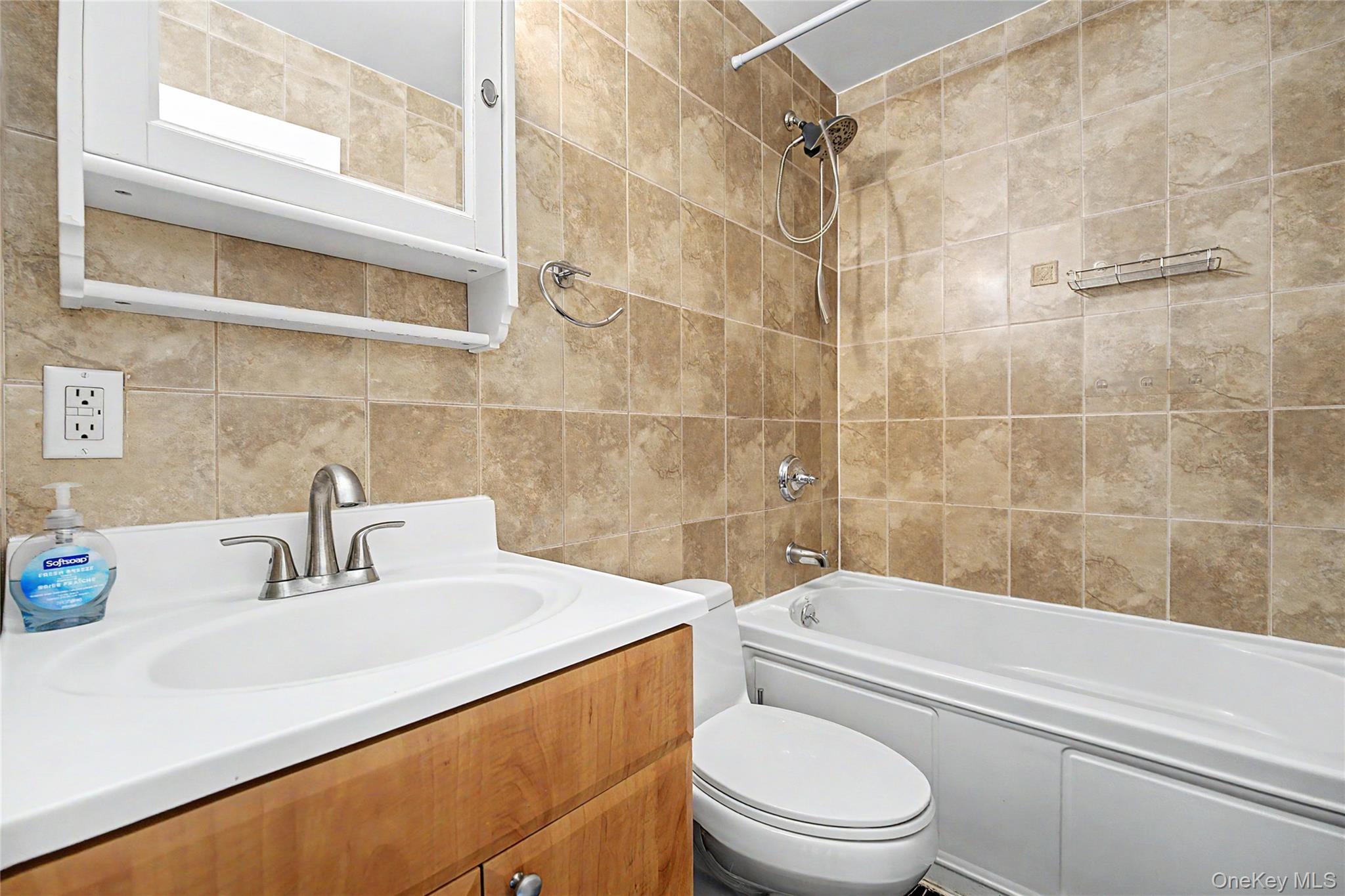 3138 137th Street, Unit 7B photo 9