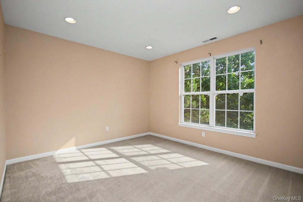 427 Vassar Place – For Sale photo 34