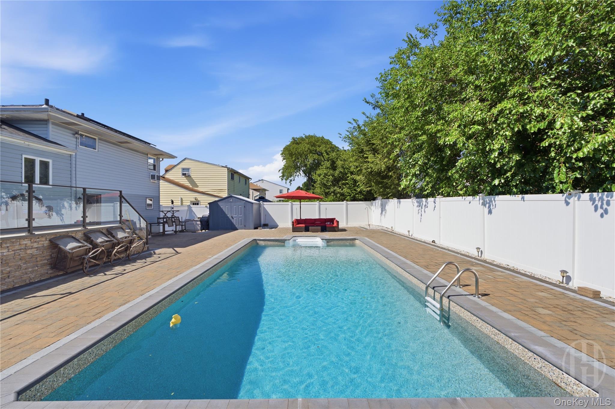 140 Intervale Avenue – For Sale photo 32