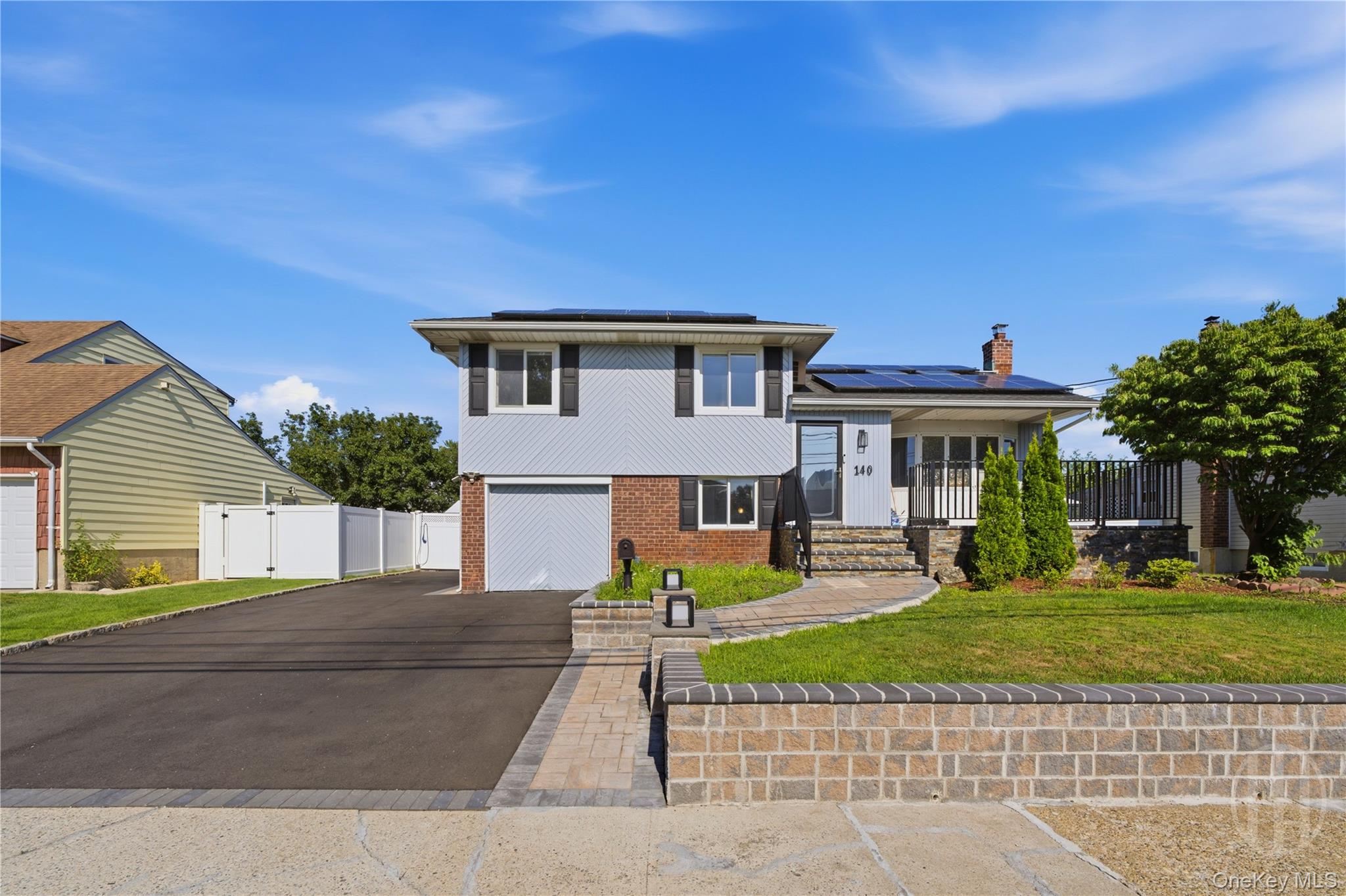 140 Intervale Avenue – For Sale
