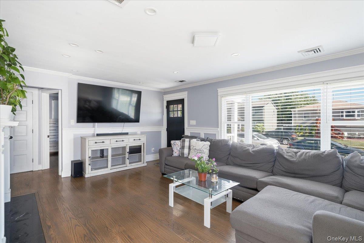 34 Polk Street – For Sale photo 6