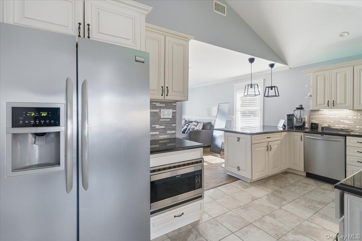 34 Polk Street – For Sale photo 10