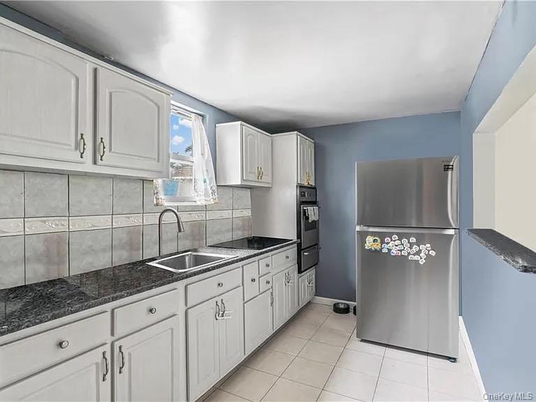 1541 E 95th Street – For Sale photo 9
