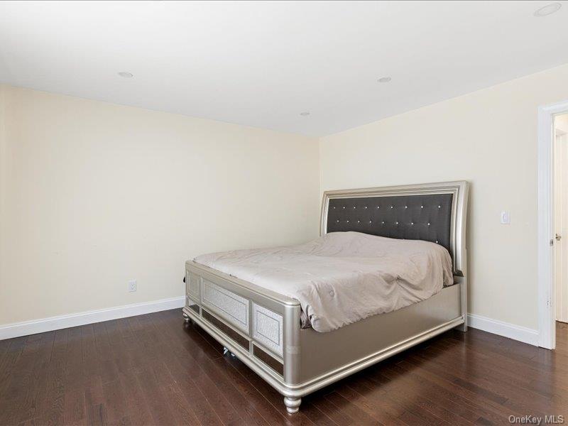 858 Prescott Street – For Sale photo 9