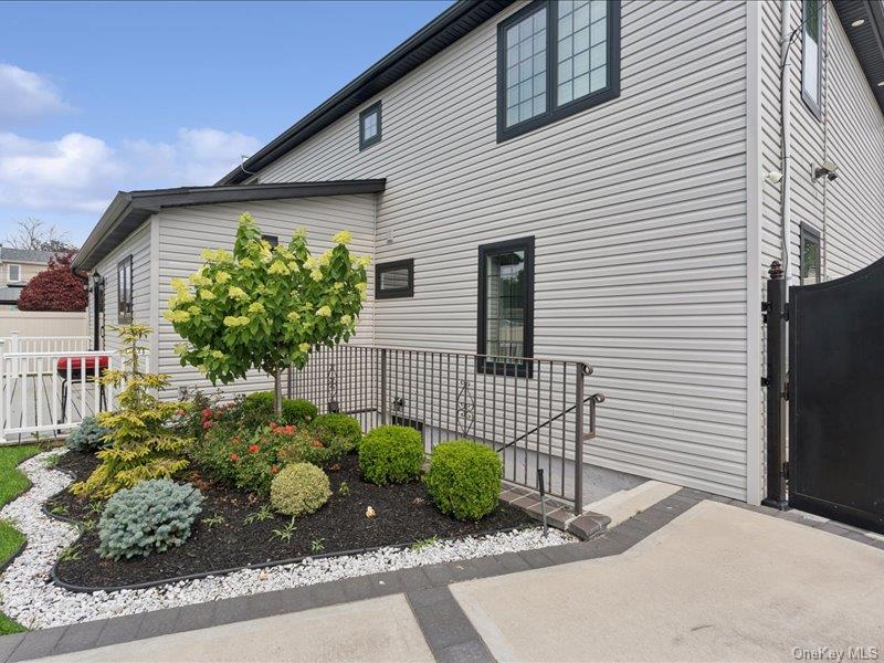 858 Prescott Street – For Sale photo 22