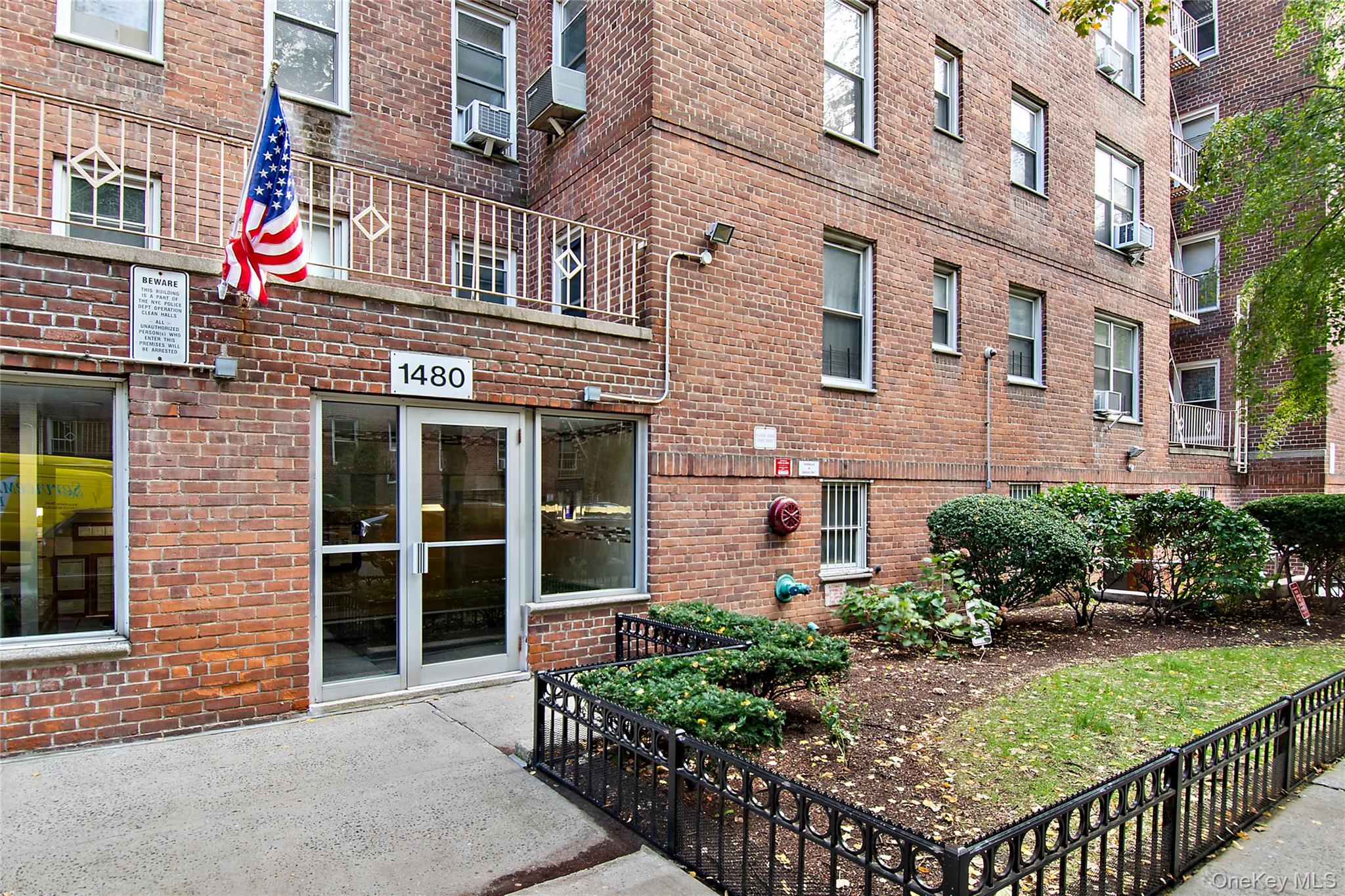 1480 Thieriot Avenue, Unit 5M