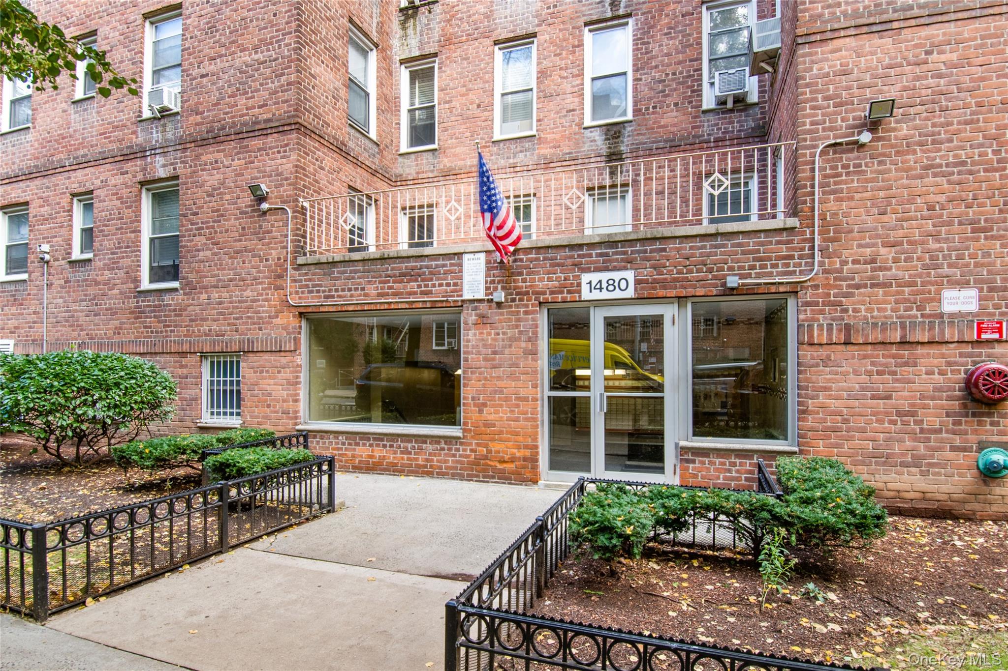 1480 Thieriot Avenue, Unit 5M photo 6