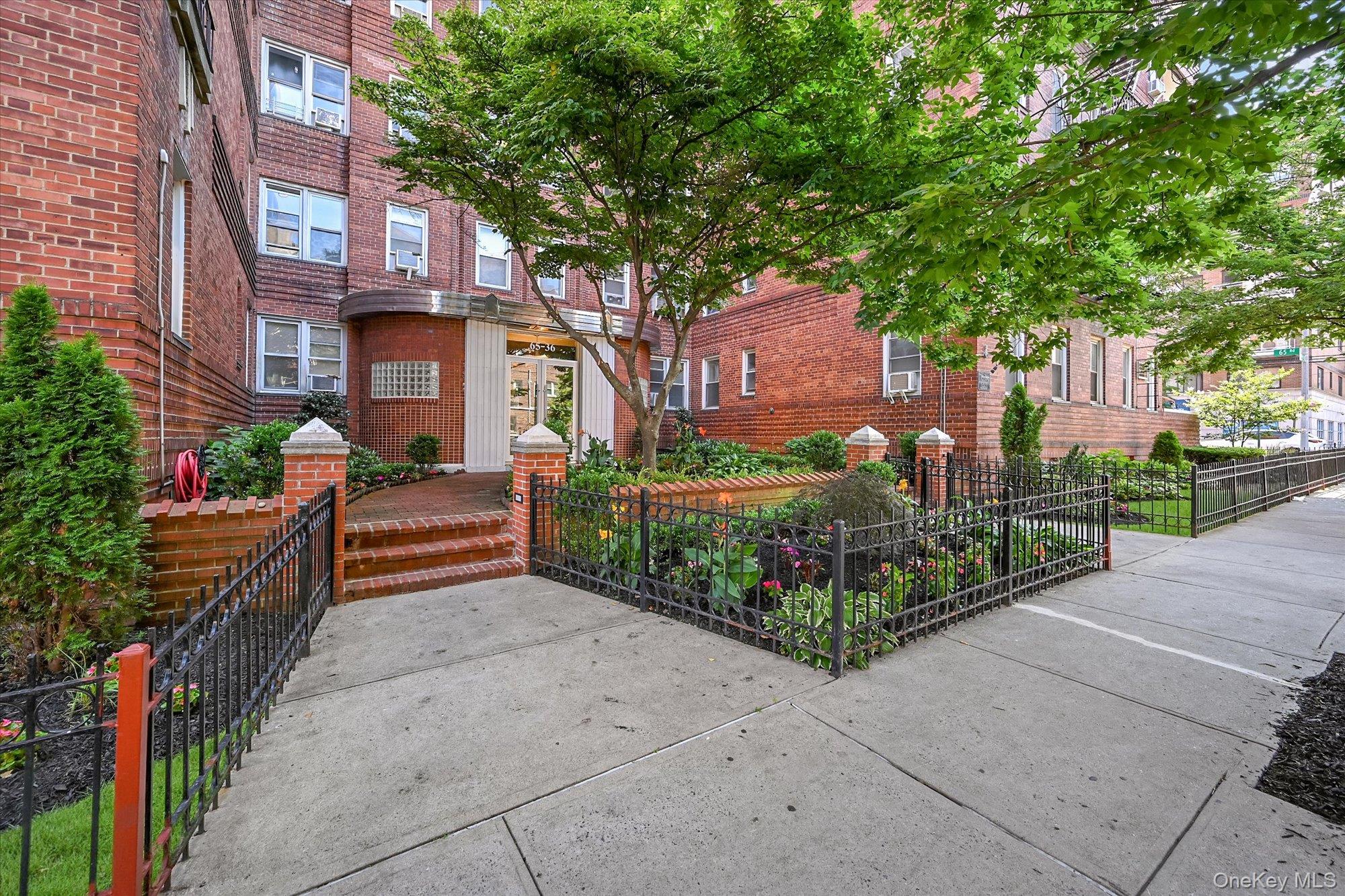 6536 Wetherole Street, Unit 608 photo 20