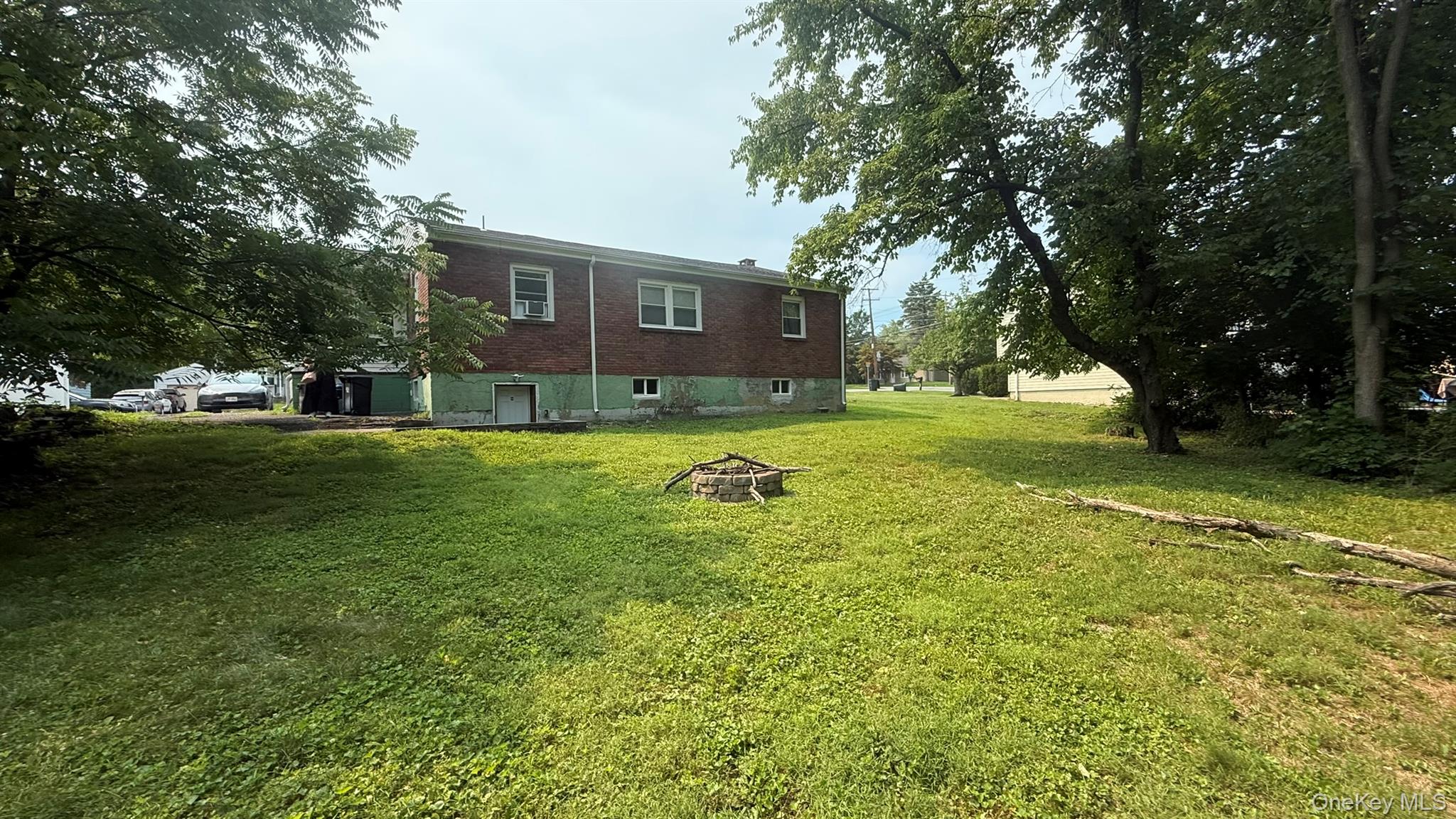 3 Elm Street – For Rent photo 14