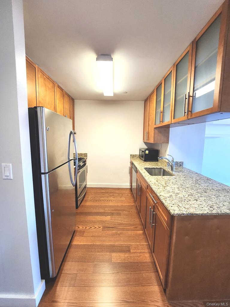 40-22 College Point Boulevard, Unit 10P photo 3