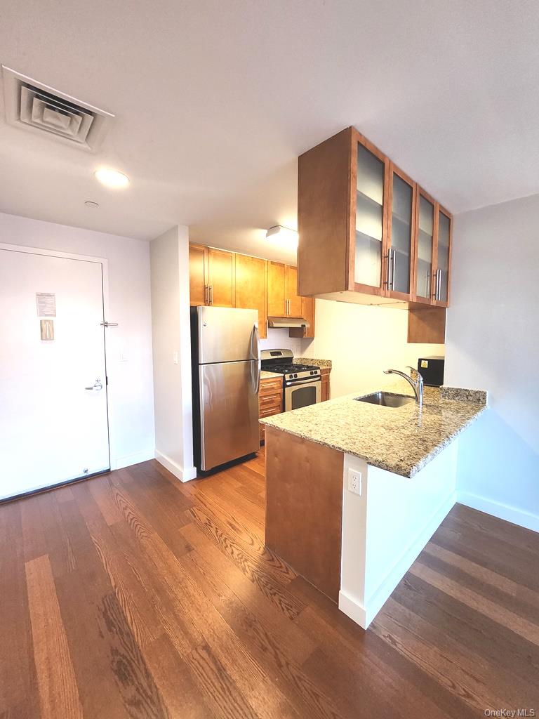 40-22 College Point Boulevard, Unit 10P photo 2