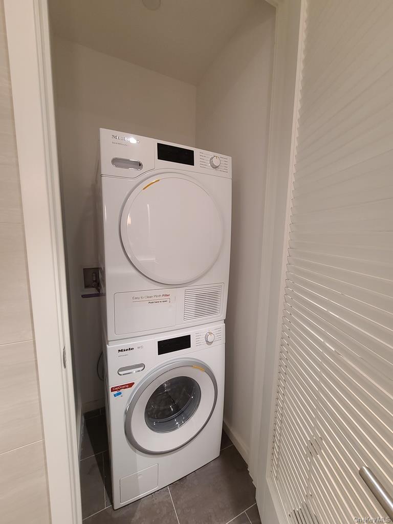 133-27 39th Avenue, Unit 10B photo 7