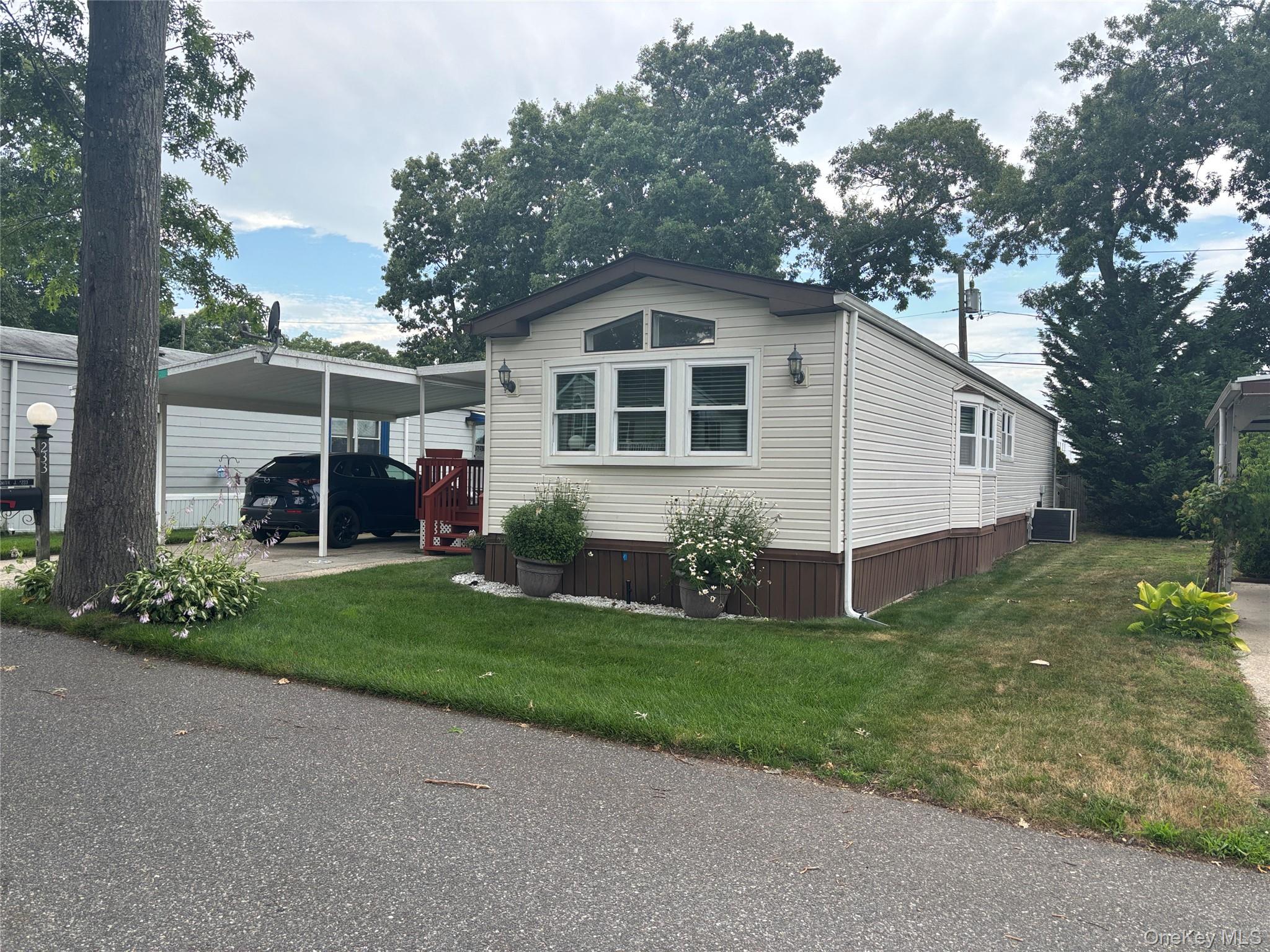 1661 Old Country Road, Unit 233 photo 9