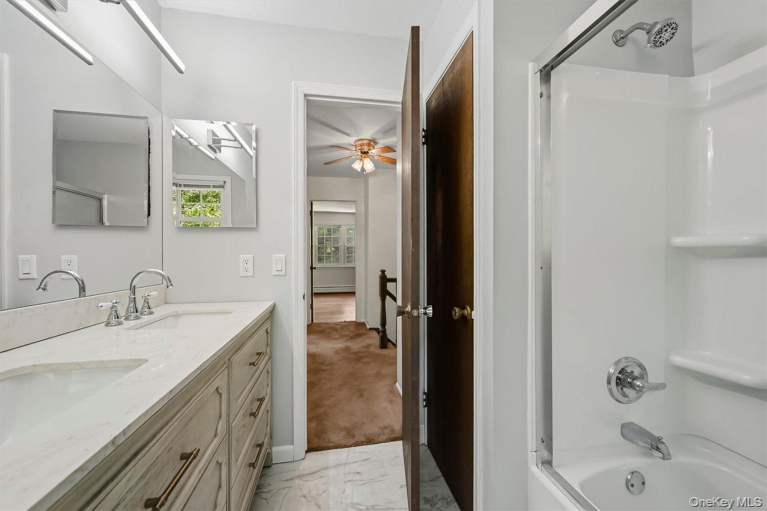 16 Panel Lane – For Sale photo 29