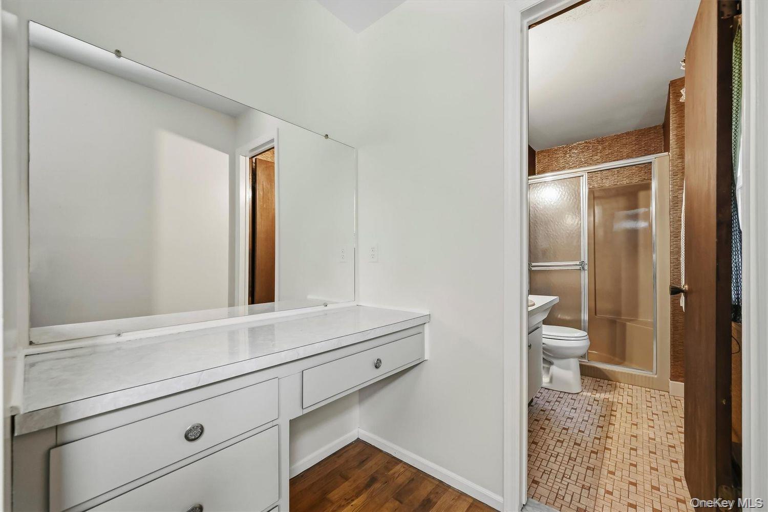 16 Panel Lane – For Sale photo 23