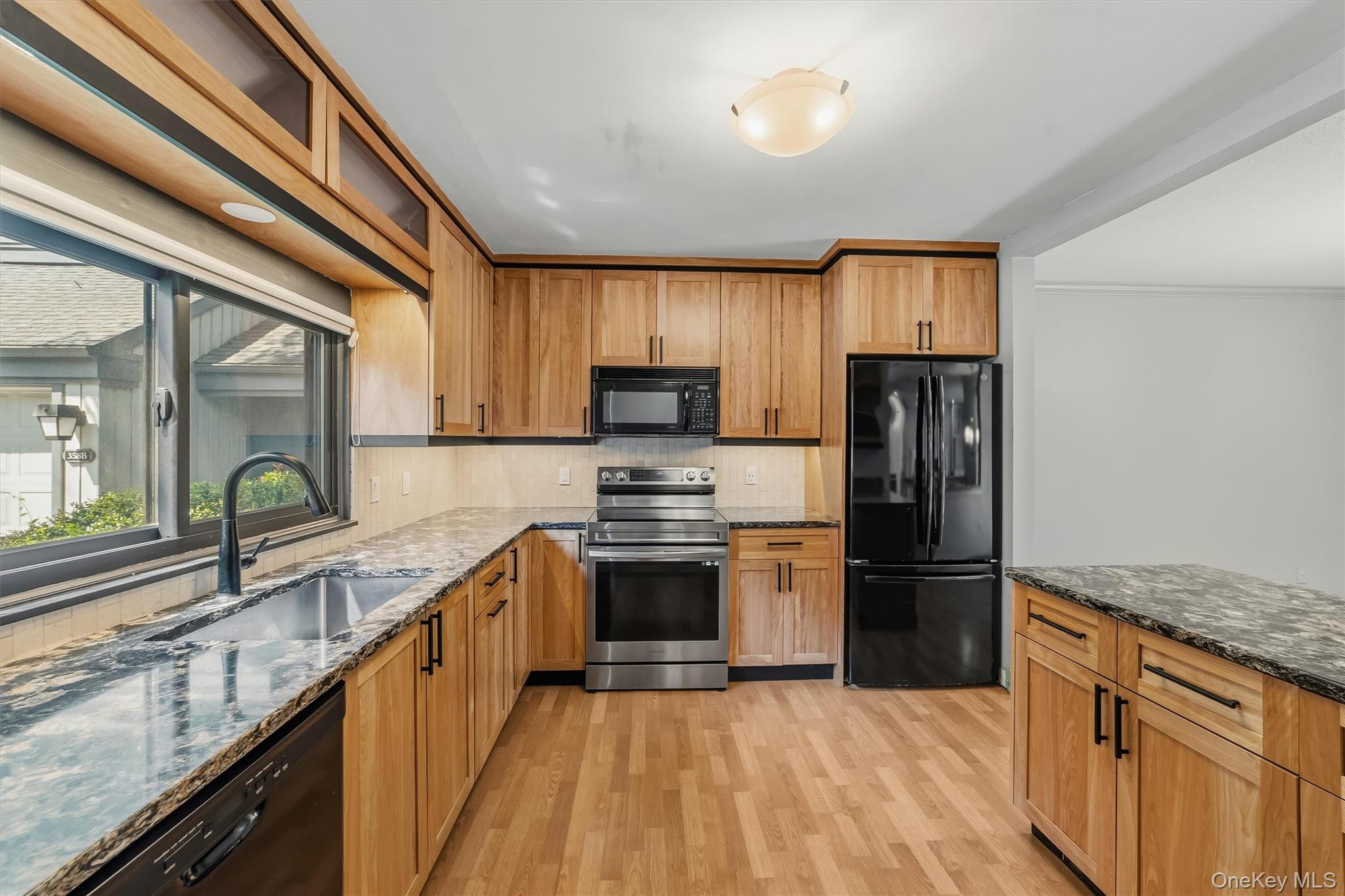 358 Heritage Hills, Unit C photo 16