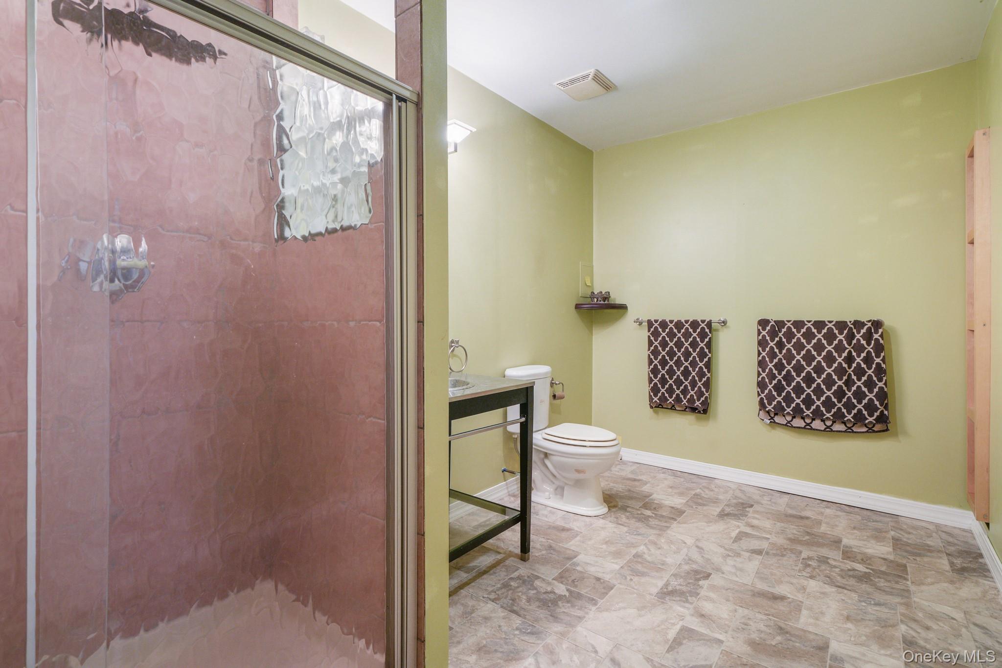 18 Baron Drive – For Sale photo 40